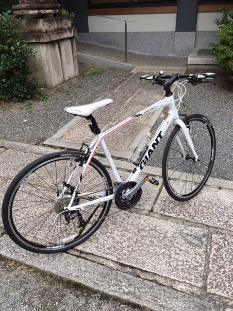 BLOG 盗難自転車情報～GIANT ESCAPE RX3 2017モデル ホワイト～ | 京都 