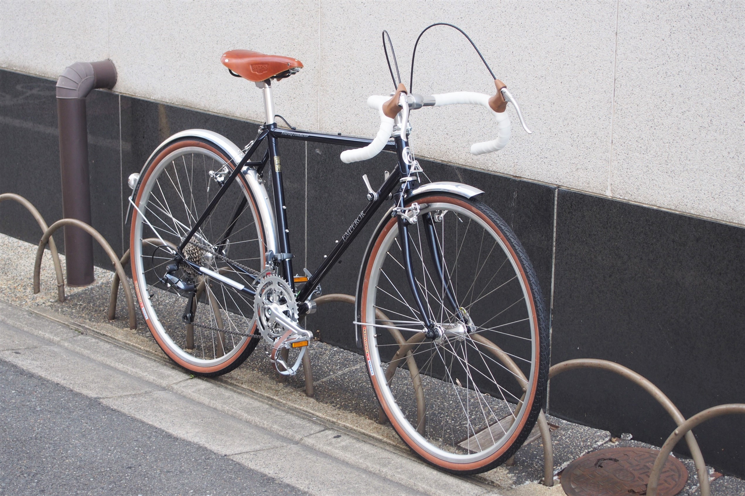 フランス 自転車 タイヤ ツーリング 28