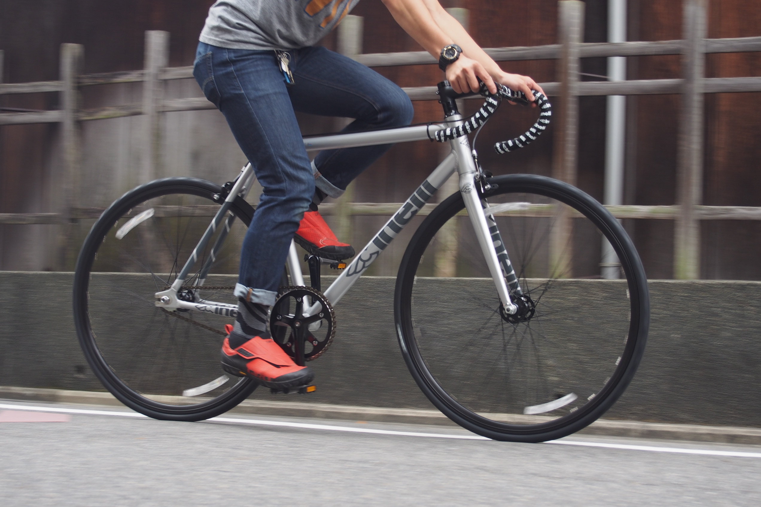 BLOG 初めてのシングルスピードにもオススメな一台！ CINELLI ⁄ チネリ TIPO PISTA | 京都のスポーツ自転車専門  エイリン丸太町店