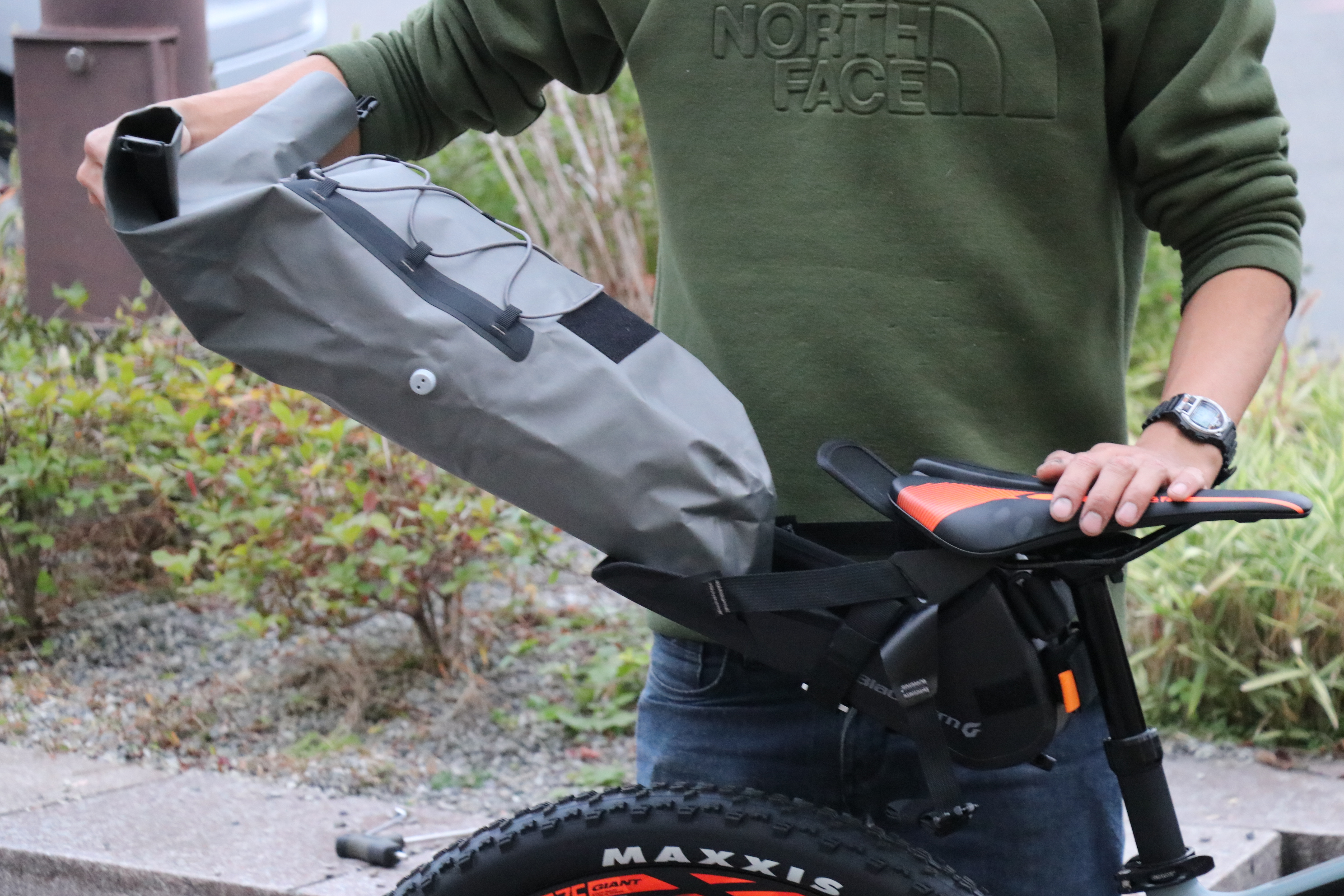 BLOG 【BLACKBURN】OUTPOST ELITE UNIVERSAL SEATPACK | 京都の