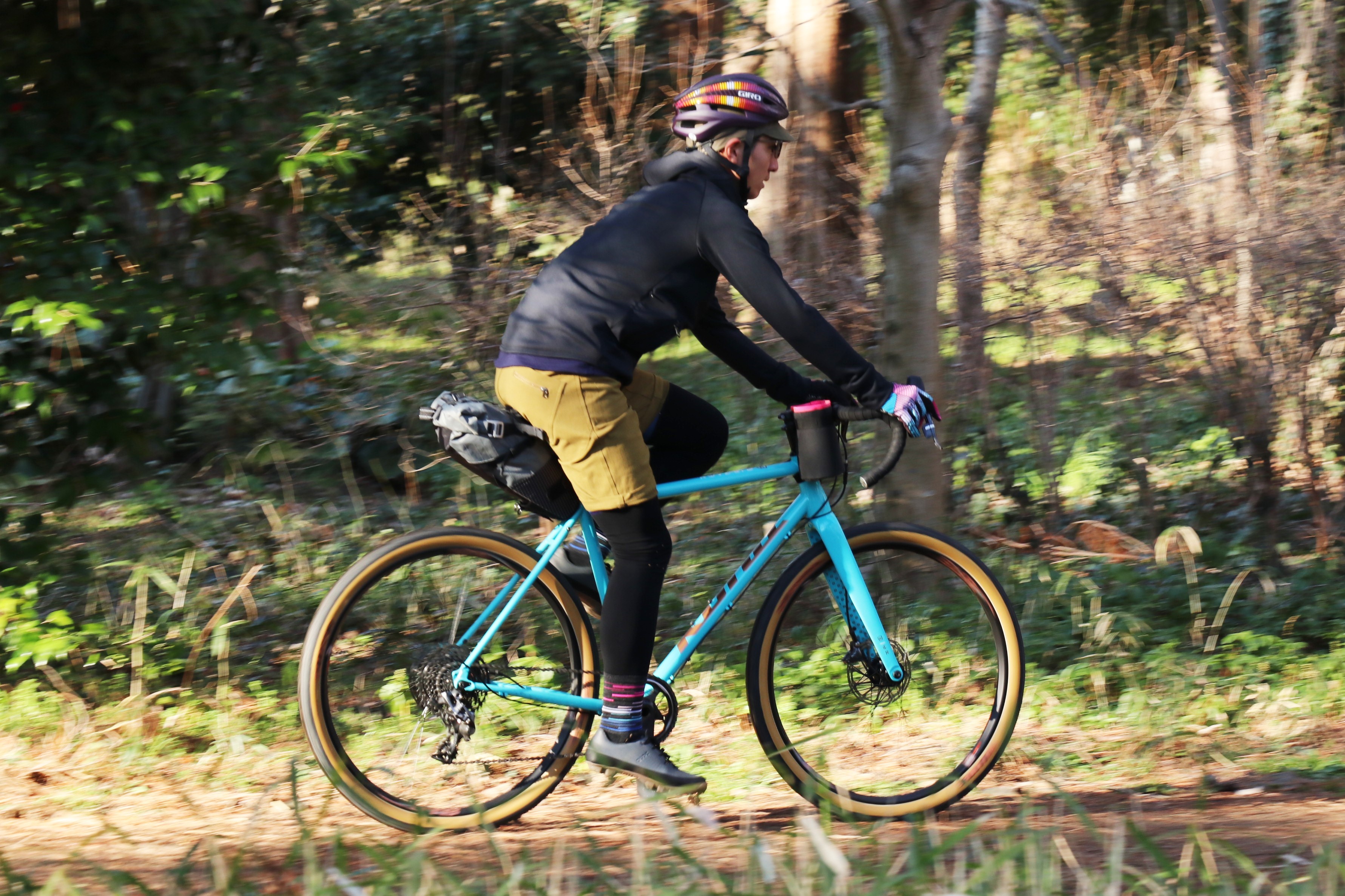 自転車 ツーリング 服装