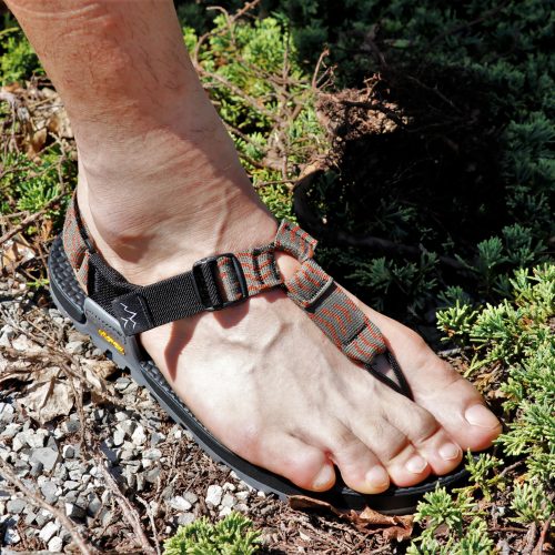 ラスト一足　ワラーチ ベアフット 廃タイヤ　ホーチミンサンダル　bedrock ラスト一足 ワラーチ ベアフット 廃タイヤ ホーチミンサンダル