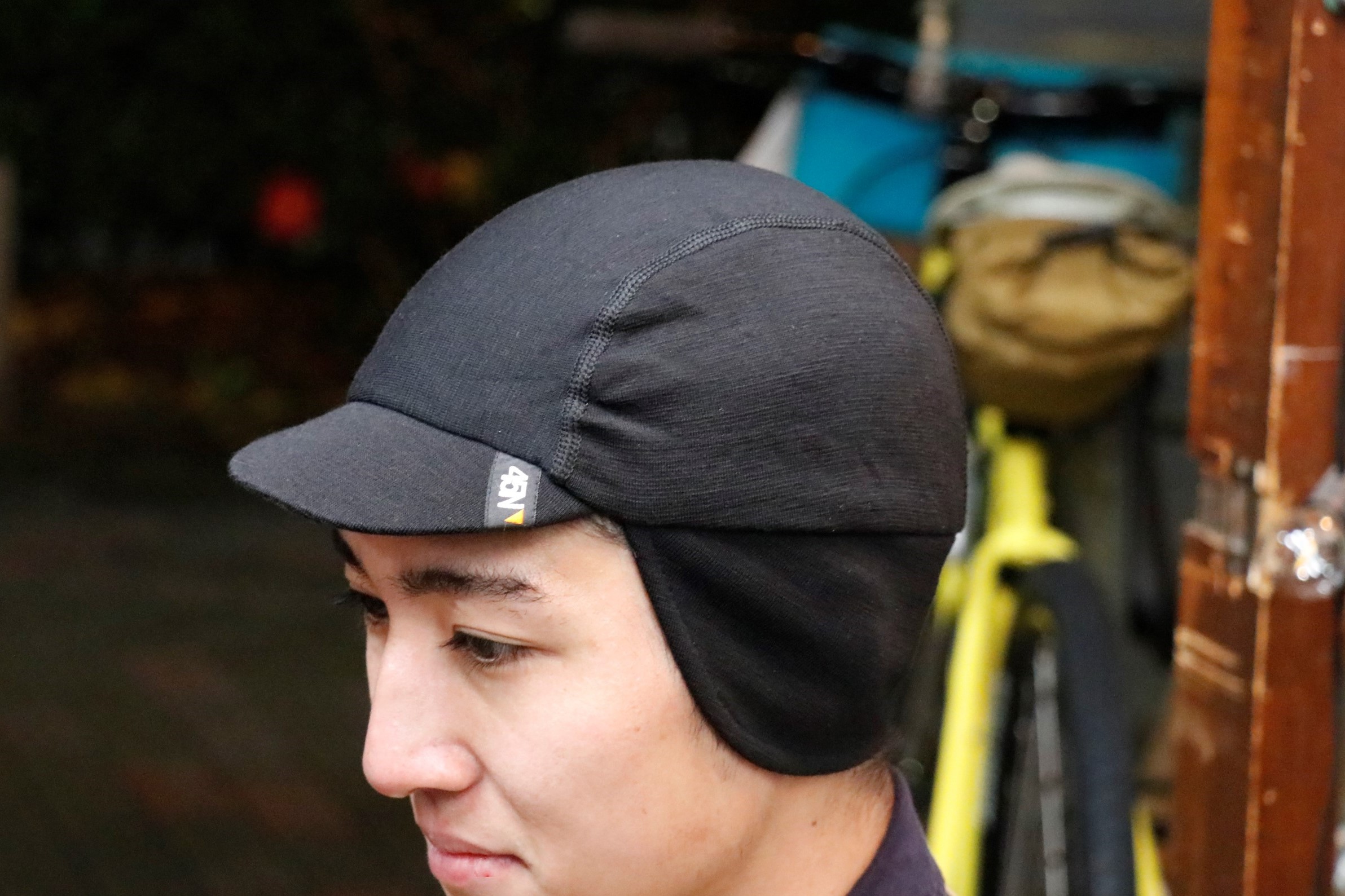 BLOG サイクルキャップ＆グローブ,ネックウォーマーetc…冬のサイクリングを楽しくする防寒アイテムご用意してます！ | 京都のスポーツ自転車専門  エイリン丸太町店