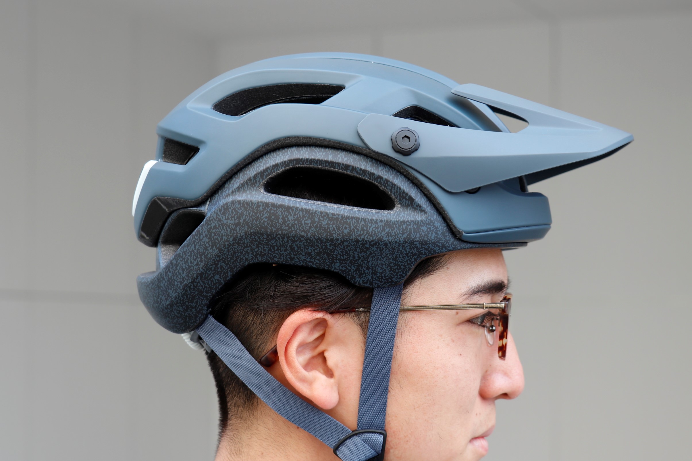 Blog Mtbヘルメット新モデル入荷 Giro ジロ Manifest Spherical マニフェスト スフェリカル 京都のスポーツ 自転車専門 エイリン丸太町店