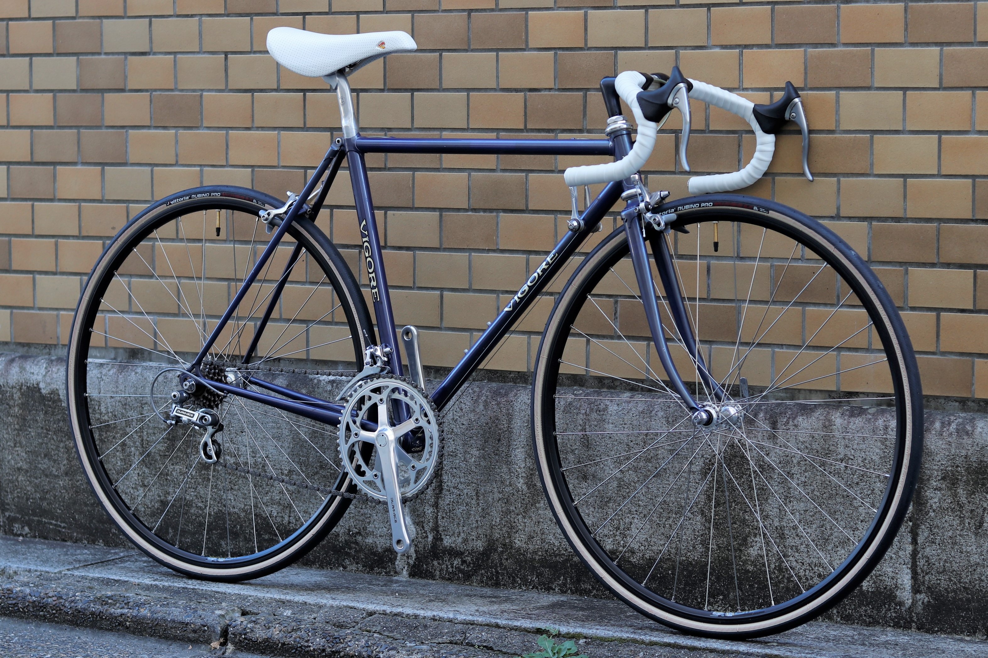 BLOG ～USED BIKE～【 VIGORE（ビゴーレ）】オールド クロモリ ロード