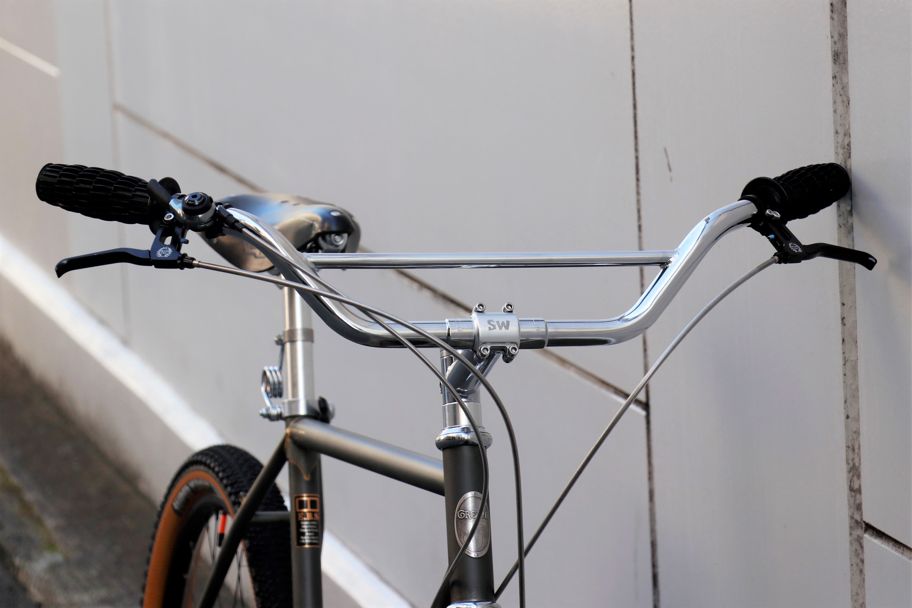 BLOG 「E.B.S」 x 「NITTO」より クランカースタイル ハンドルバー【 RAMO BAR / EBS-40ハンドルバー  】が入荷しました。 | 京都のスポーツ自転車専門 エイリン丸太町店