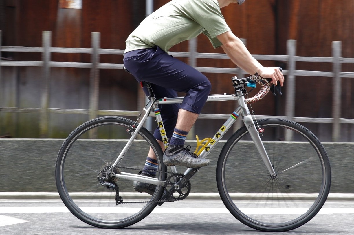 ロードバイク自転車送料分