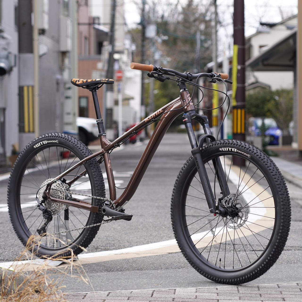 BLOG 【SALE】セミファットタイヤは魔法の絨毯【KONA】BIG HONZO 日常