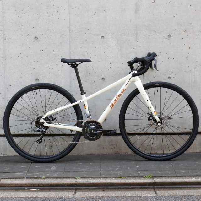 【142cm~乗車OK!】貴重なスモールサイズのツーリンググラベルバイク【SALSA CYCLES (サルササイクルズ) 】JOURNEYER CLARIS 700C / ジャーニアー クラリス