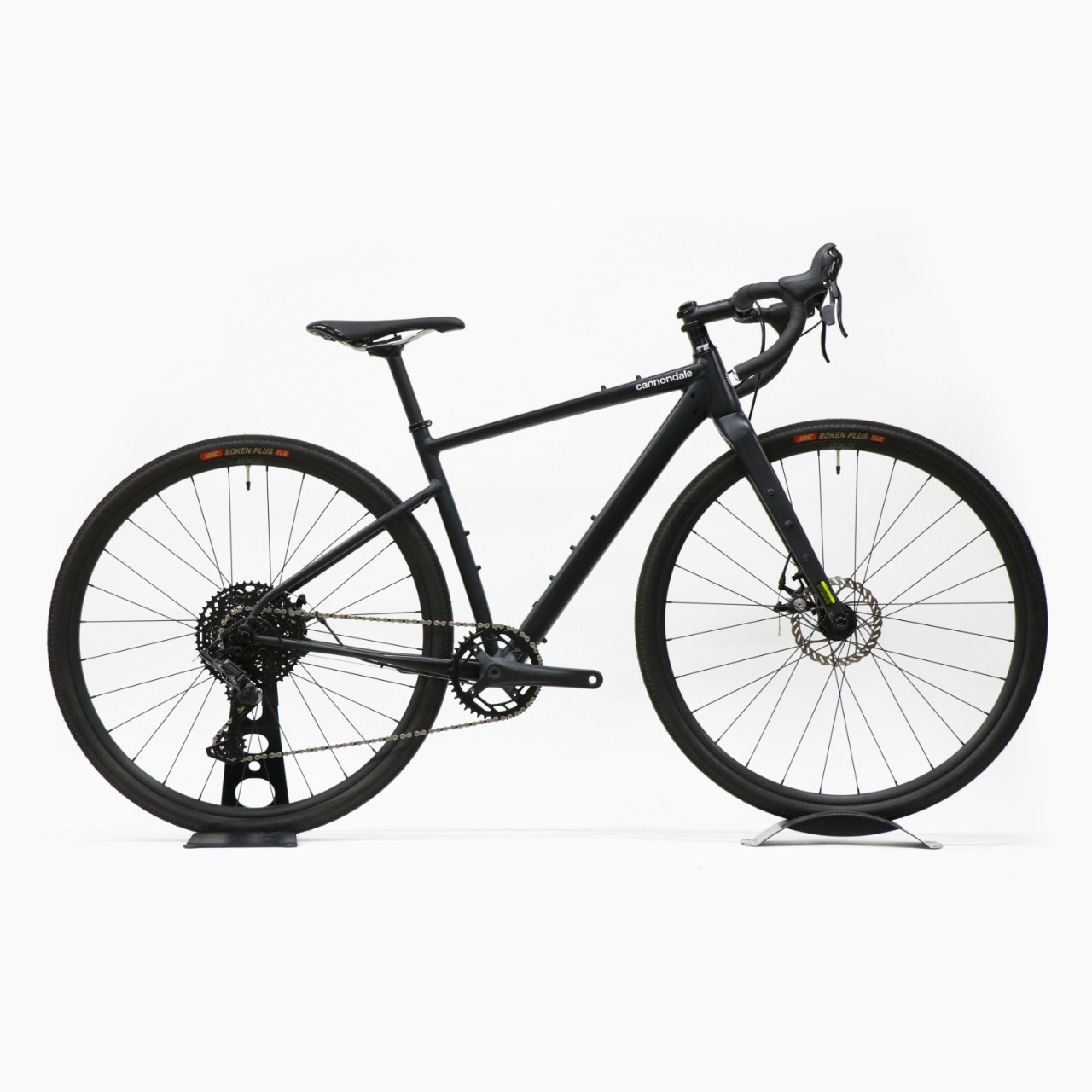 BLOG 【2/22 中古車入荷!】THE・スタンダードグラベルロード。その人気