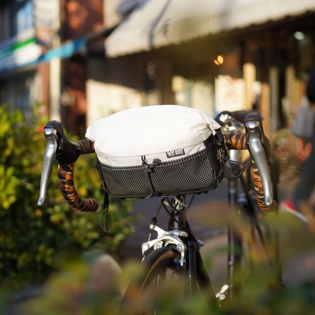 hand made in Wakayama!!バイクパッキングギークが「欲しい」を形にするバイクバッグ!!【WOT BAGS】Bartender Bag