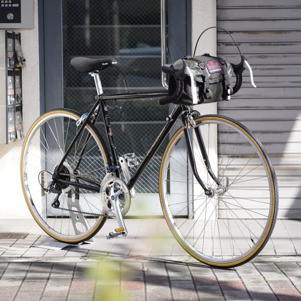 BLOG 【在庫SALE】普段遣いでも映える英国式ツーリングロード【RALEIGH】CLR（CLUB RACE） | 京都のスポーツ自転車専門 ...