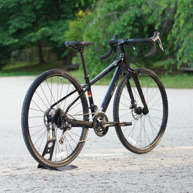 BLOG 【ラスト一台在庫SALE】あのチネリのグラベル／オール