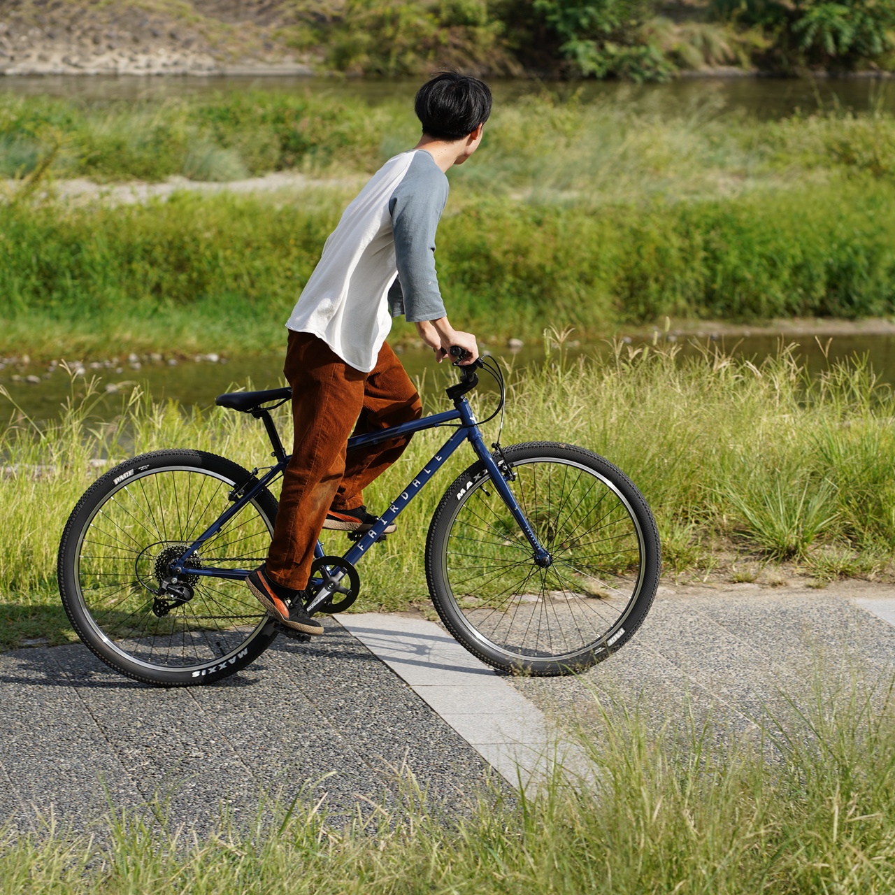 BLOG スピードを出しても出さなくても楽しい不思議な自転車