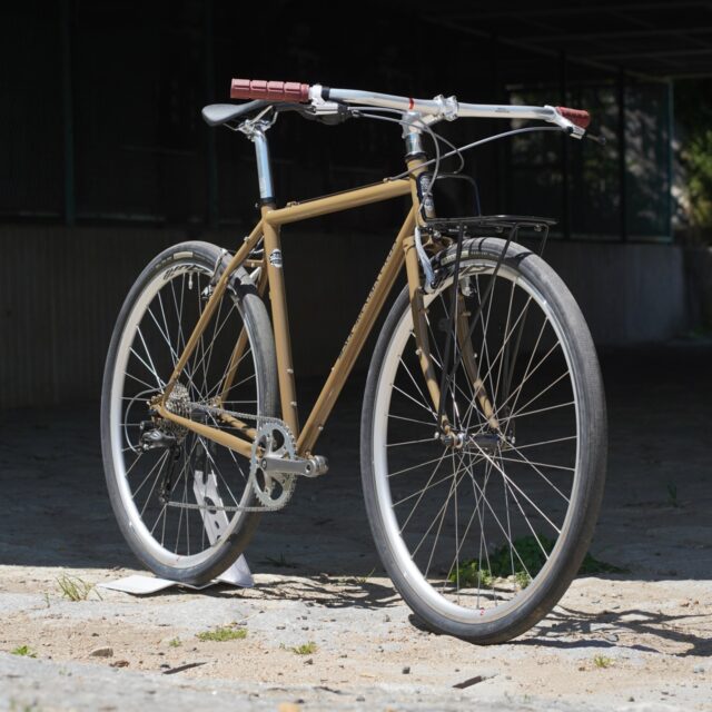 BLACK MOUNTAIN CYCLES monster cross｜理想的ハイスピード・ダートコミューター、オリジナル完成車